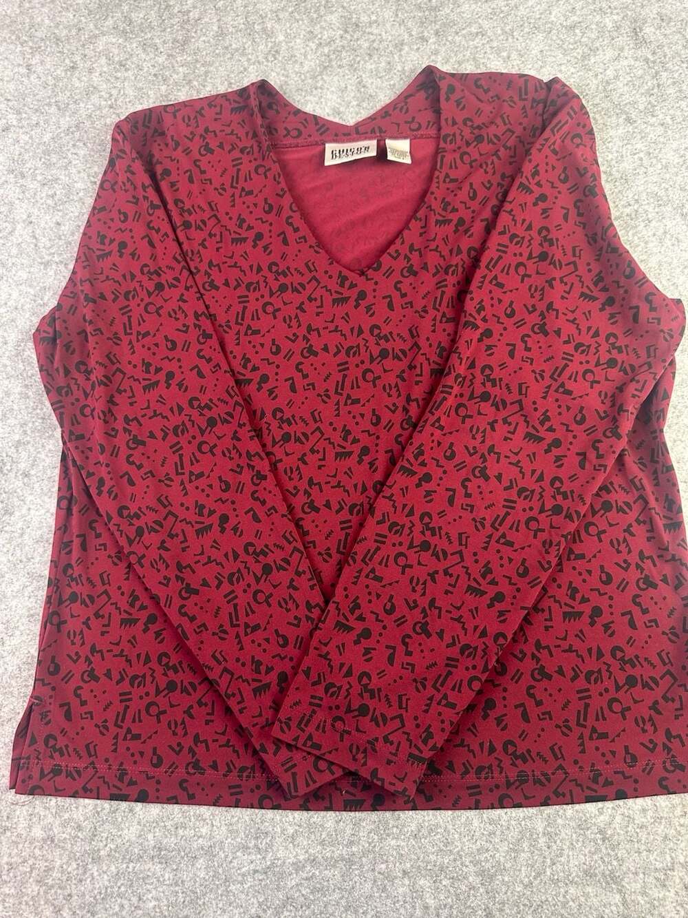 Chico's Design Red & Black Geometric Print V-Neck Long Sleeve Top Size 2